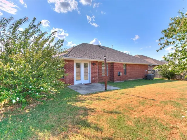 Photo 7 — 1305 Melisa Drive, Norman, OK 73071