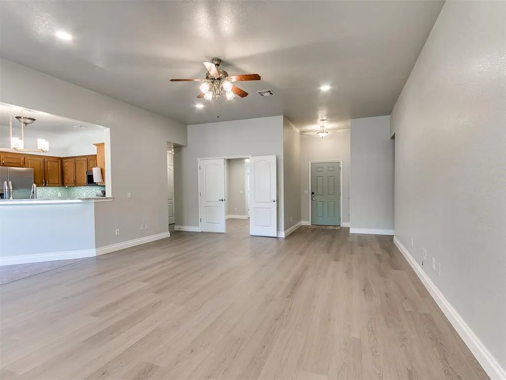 Photo 14 — 1305 Melisa Drive, Norman, OK 73071