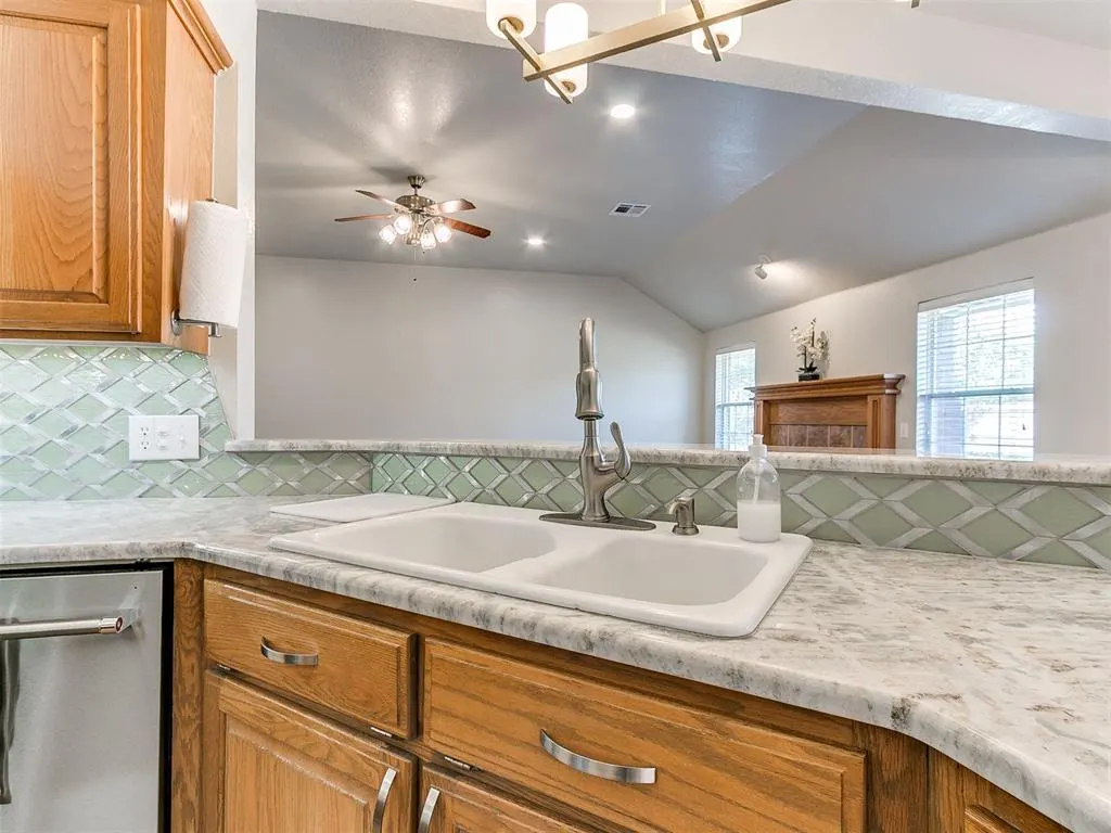 Photo 22 — 1305 Melisa Drive, Norman, OK 73071