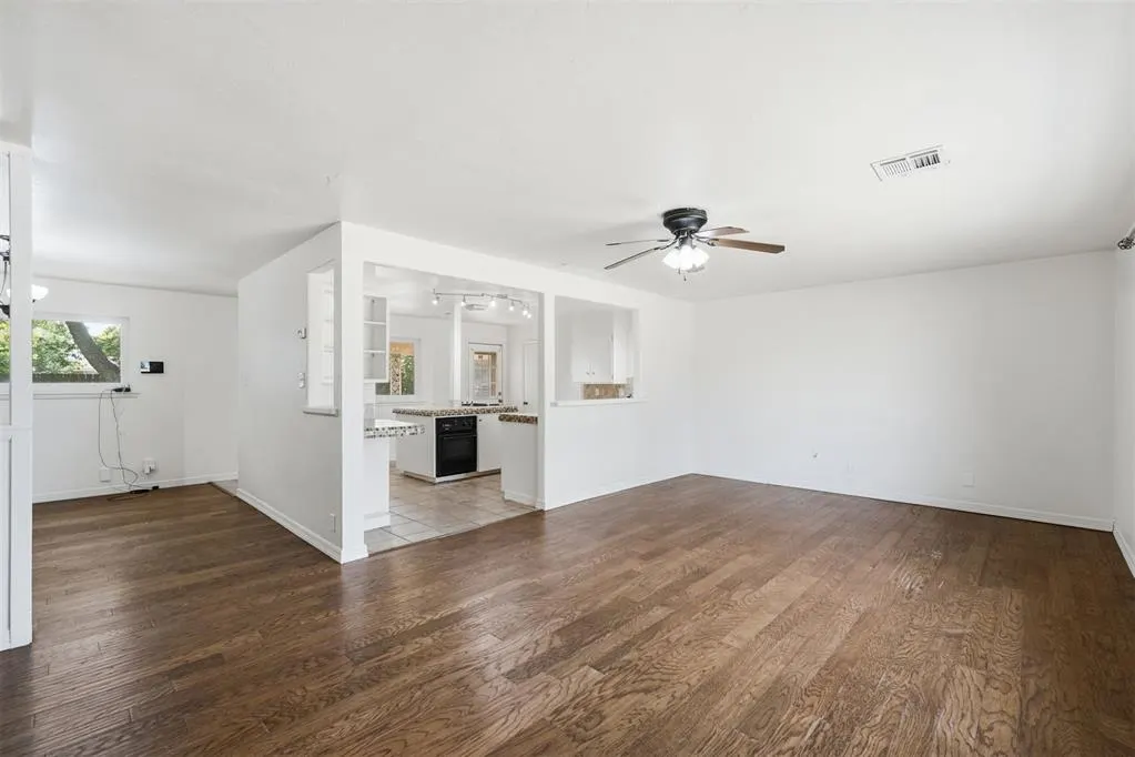 Photo 8 — 1731 N Hudson Street, Altus, OK 73521