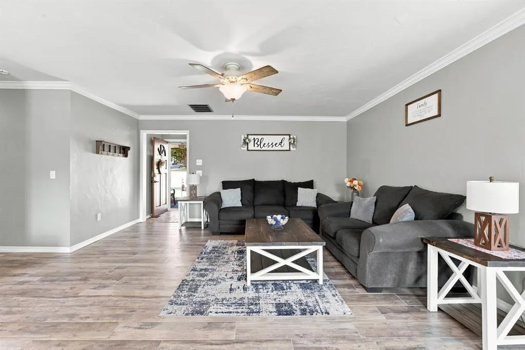 Photo 5 — 18412 Scarlet Oak Lane, Edmond, OK 73012