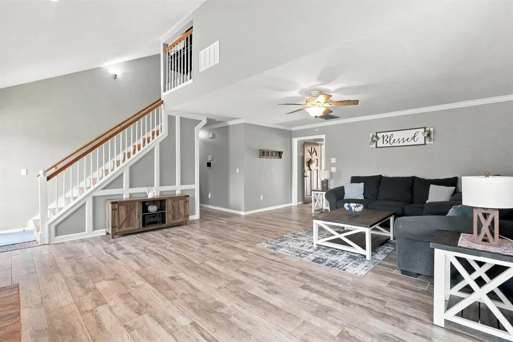Photo 8 — 18412 Scarlet Oak Lane, Edmond, OK 73012