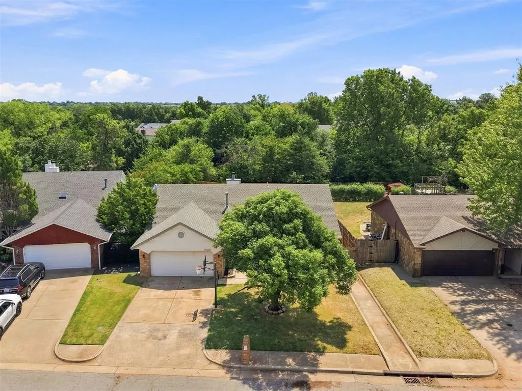 Photo 35 — 18412 Scarlet Oak Lane, Edmond, OK 73012