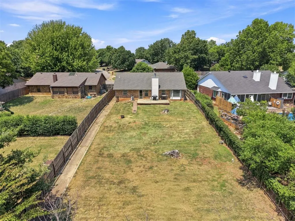 Photo 38 — 18412 Scarlet Oak Lane, Edmond, OK 73012