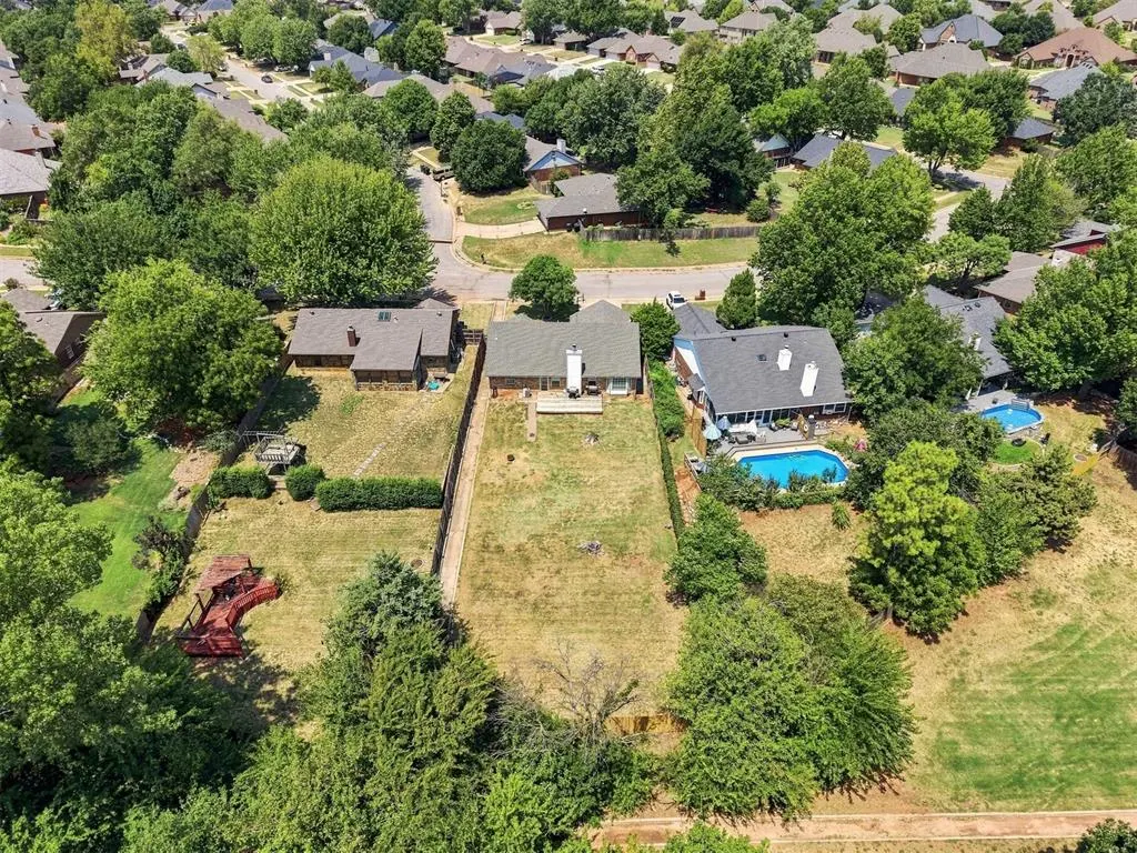Photo 39 — 18412 Scarlet Oak Lane, Edmond, OK 73012