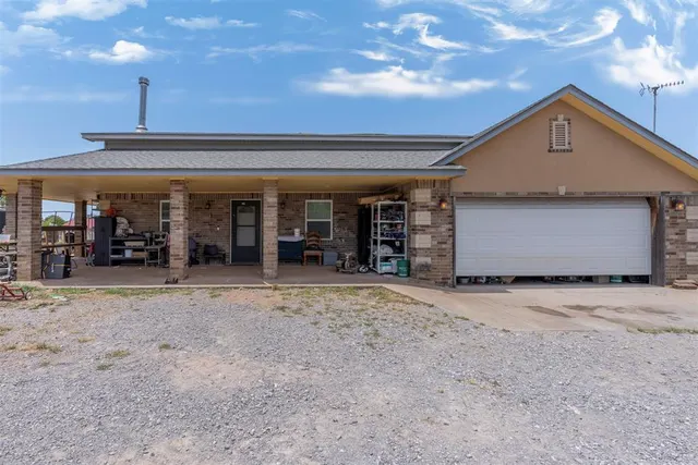 Photo 2 — 7435 N Peebly Road, Jones, OK 73049