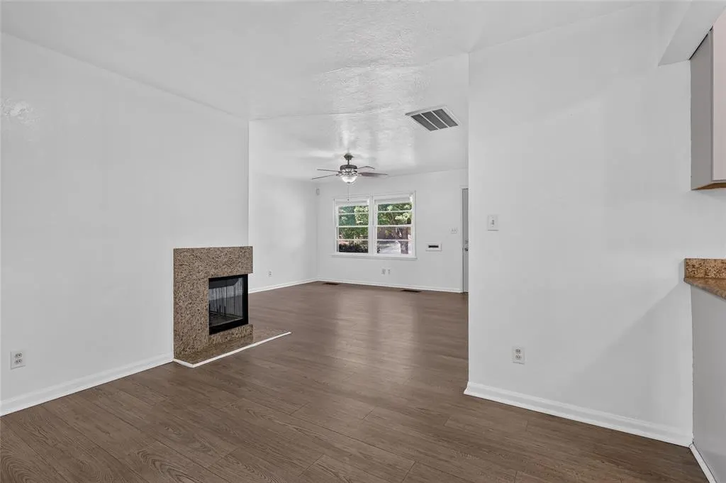 Photo 11 — 3028 N Tulsa Drive, Oklahoma City, OK 73107