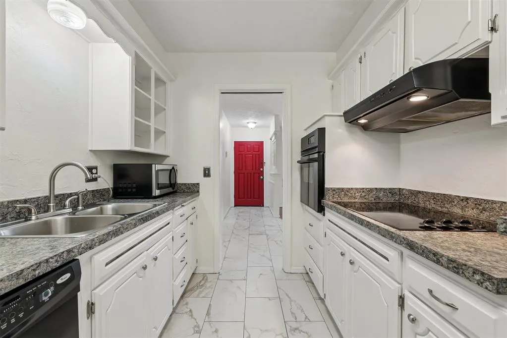 Photo 4 — 1209 NW 103rd Street, Oklahoma City, OK 73114