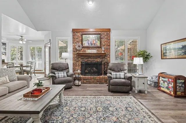 Photo 3 — 1112 N Creek Drive, Edmond, OK 73034