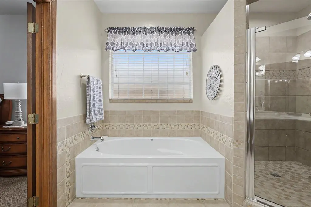 Photo 19 — 1112 N Creek Drive, Edmond, OK 73034