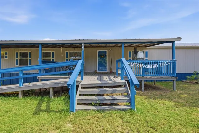 Photo 2 — 316 1st Street, Wanette, OK 74878