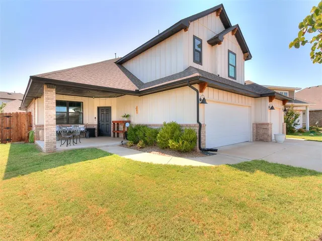 Photo 5 — 12928 Firerock Circle, Oklahoma City, OK 73142