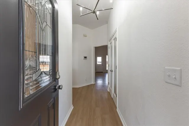Photo 6 — 8901 Woodbend Drive, Oklahoma City, OK 73135