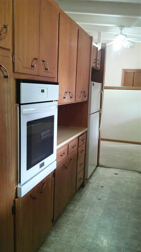 Photo 3 — 1621 Cinderella Avenue, Norman, OK 73072