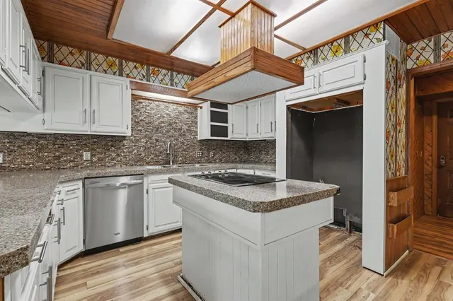 Photo 6 — 1808 Brookhaven Boulevard, Norman, OK 73072