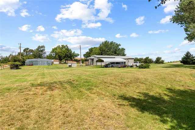 Photo 3 — 24062 E 990 Road, Weatherford, OK 73096