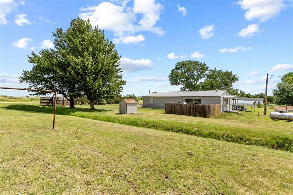 Photo 6 — 24062 E 990 Road, Weatherford, OK 73096
