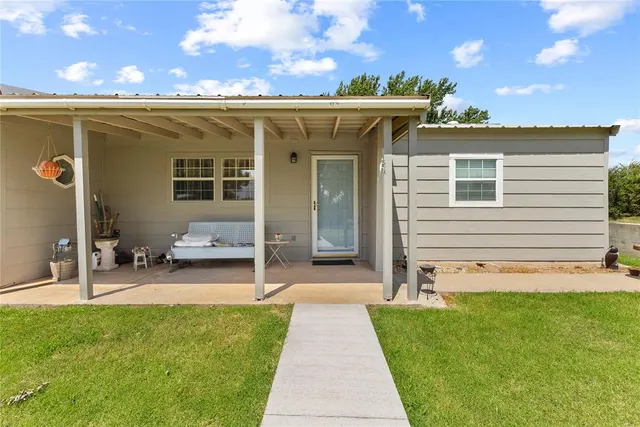 Photo 8 — 24062 E 990 Road, Weatherford, OK 73096