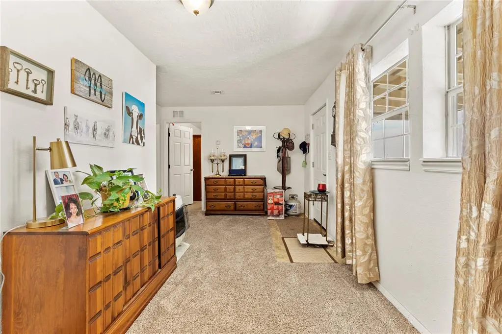 Photo 11 — 24062 E 990 Road, Weatherford, OK 73096