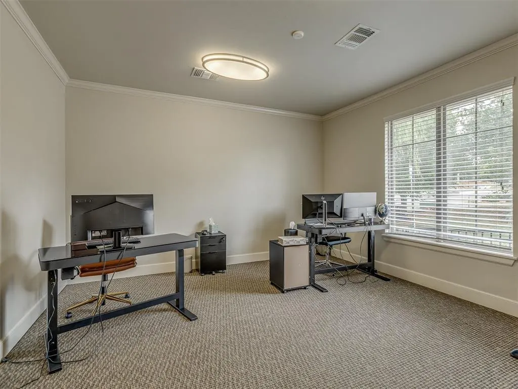 Photo 7 — 2232 Bridgeview Boulevard, Edmond, OK 73003