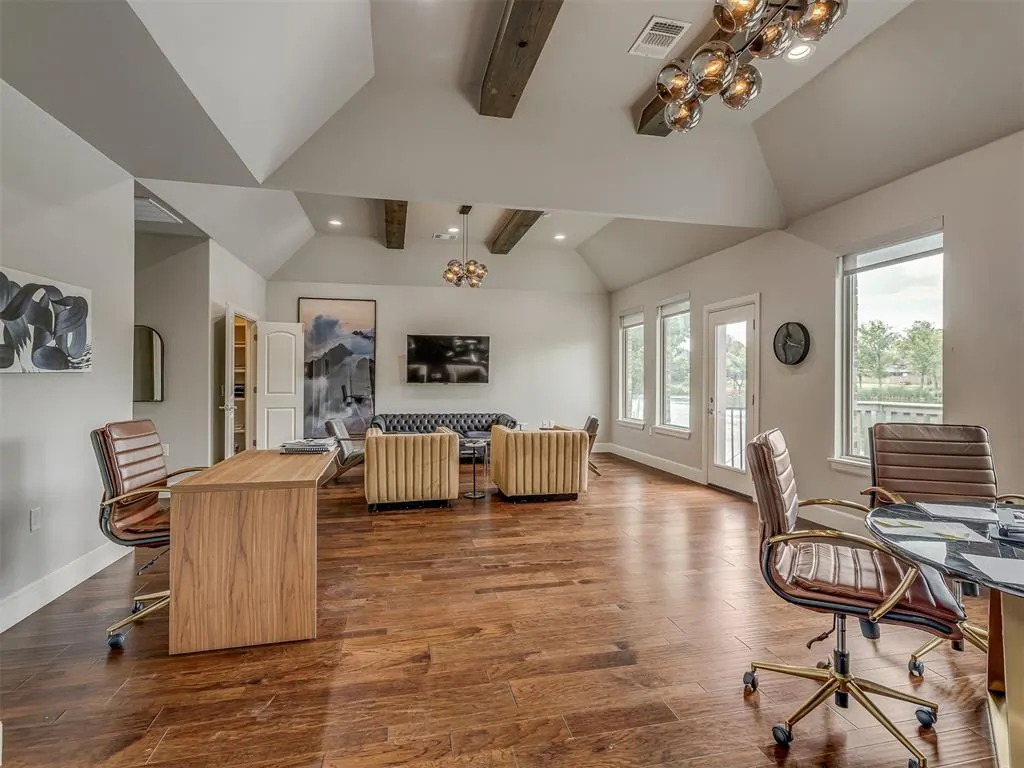 Photo 13 — 2232 Bridgeview Boulevard, Edmond, OK 73003