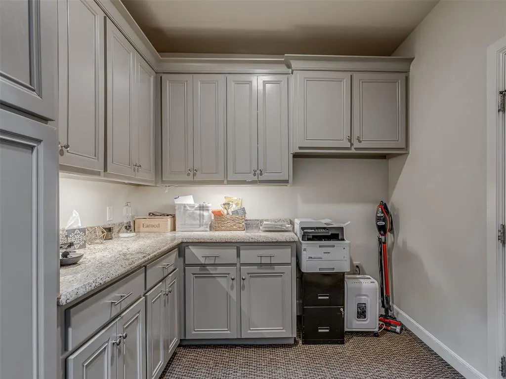 Photo 21 — 2232 Bridgeview Boulevard, Edmond, OK 73003