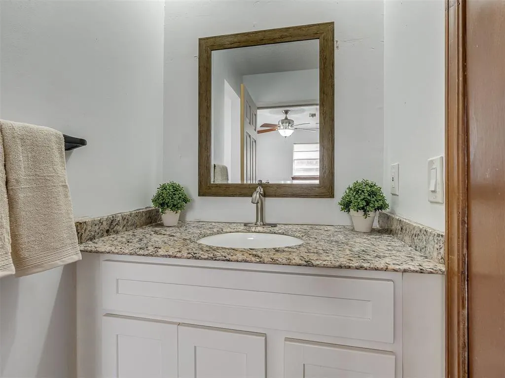 Photo 20 — 8012 S Villa Avenue, Oklahoma City, OK 73159