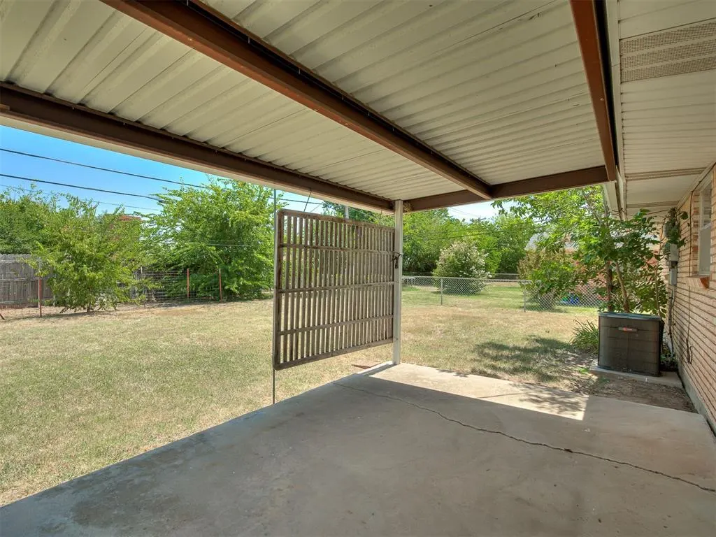 Photo 25 — 8012 S Villa Avenue, Oklahoma City, OK 73159