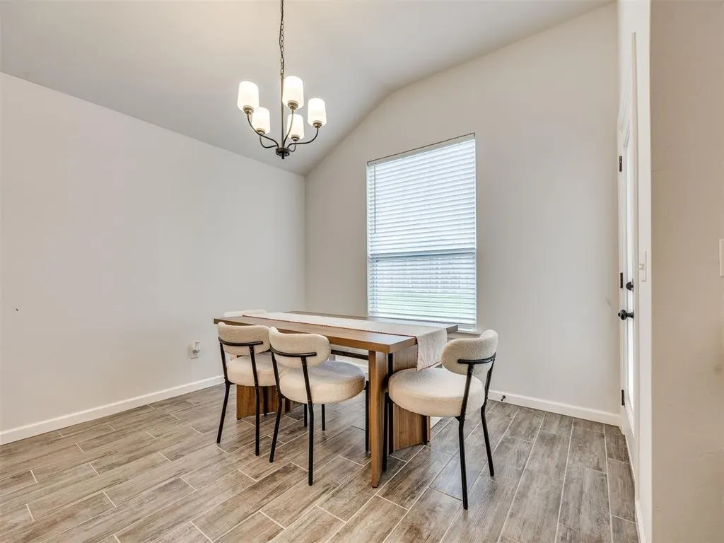 Photo 7 — 2323 Arcady Avenue, Norman, OK 73026