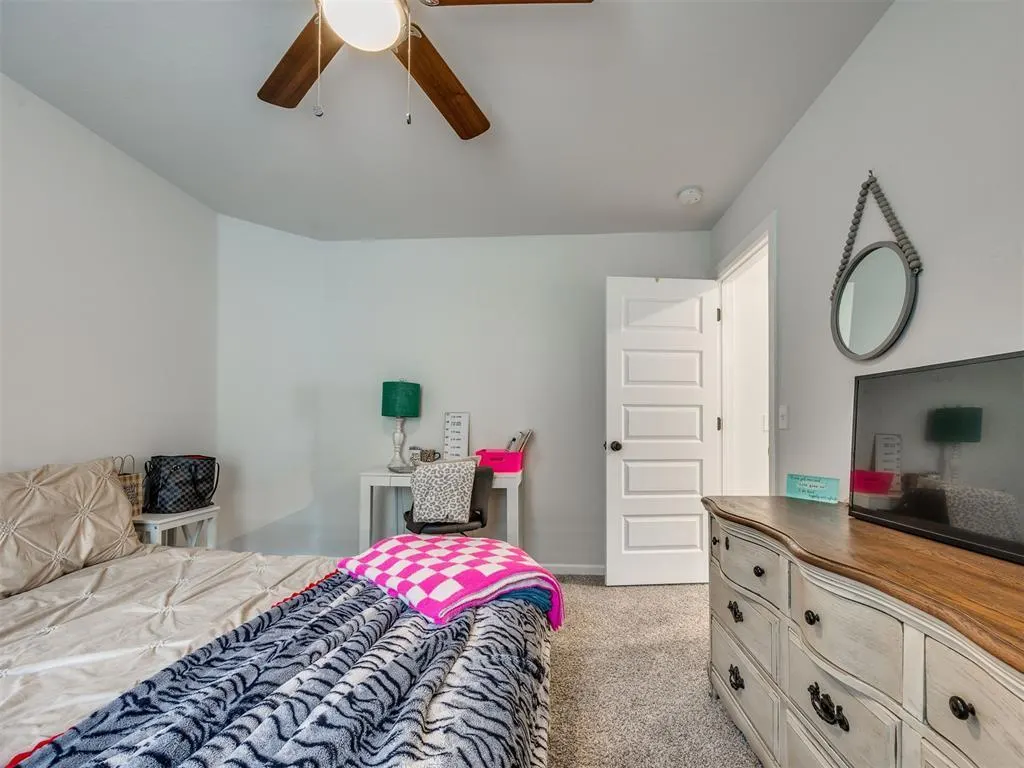 Photo 12 — 2323 Arcady Avenue, Norman, OK 73026