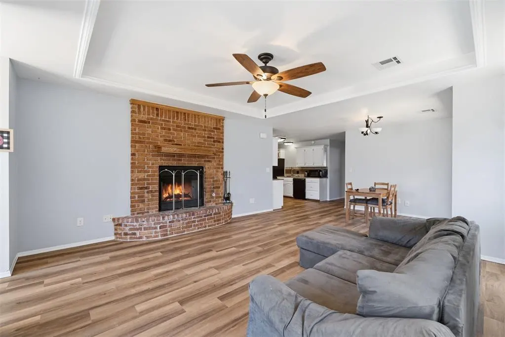 Photo 9 — 2816 Shiloh Lane, Altus, OK 73521