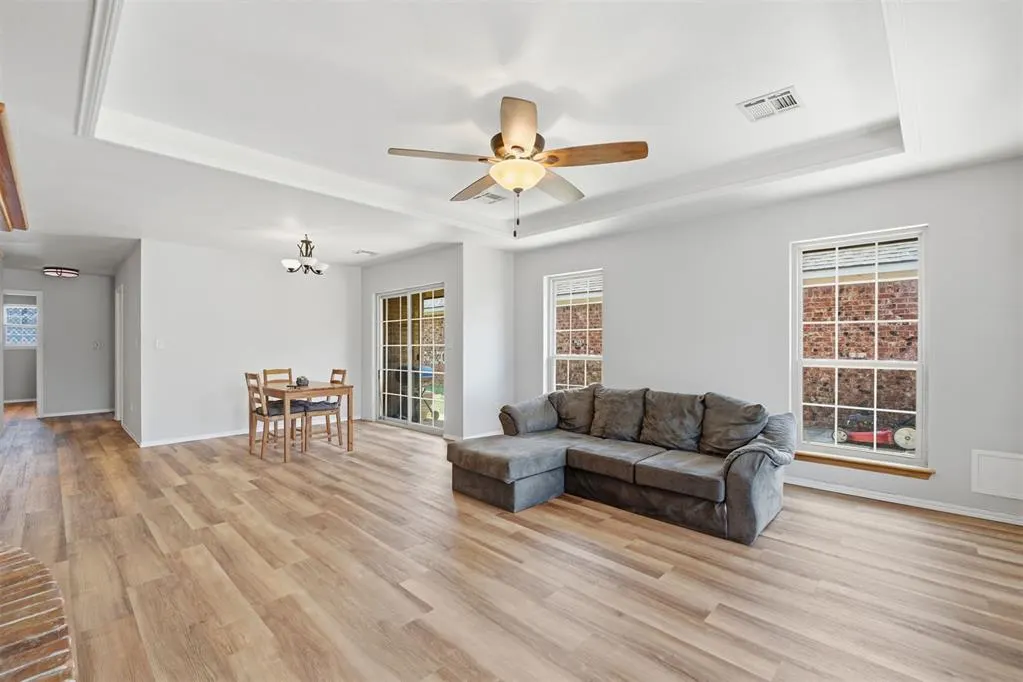 Photo 11 — 2816 Shiloh Lane, Altus, OK 73521