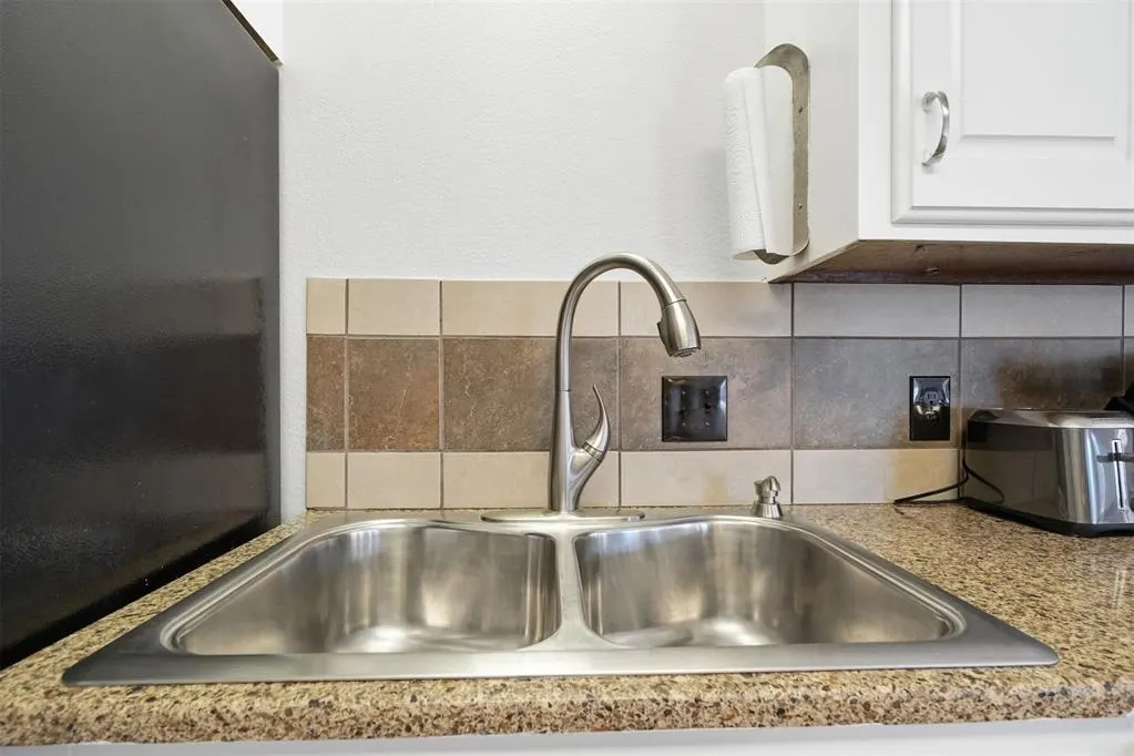 Photo 13 — 2816 Shiloh Lane, Altus, OK 73521