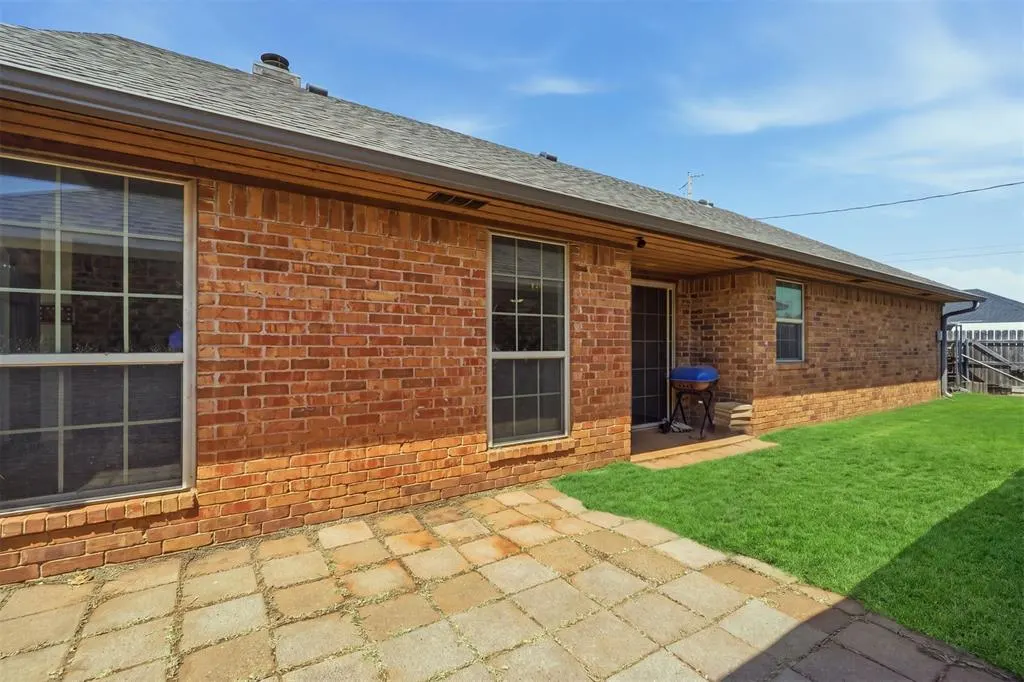 Photo 37 — 2816 Shiloh Lane, Altus, OK 73521