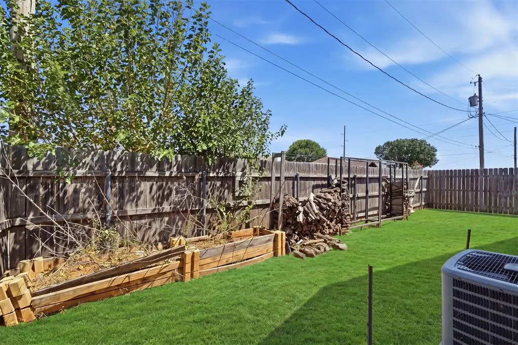 Photo 39 — 2816 Shiloh Lane, Altus, OK 73521