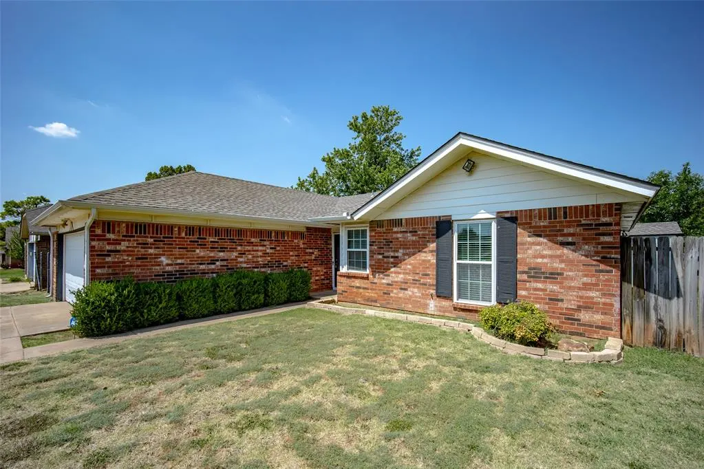 Photo 21 — 2605 Pennington Avenue, Edmond, OK 73012