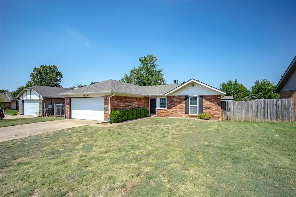 Photo 22 — 2605 Pennington Avenue, Edmond, OK 73012