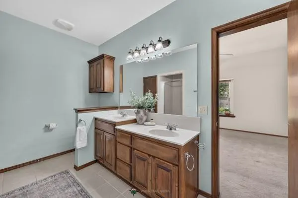 Photo 31 — 1221 W Johnathan Way, Mustang, OK 73064