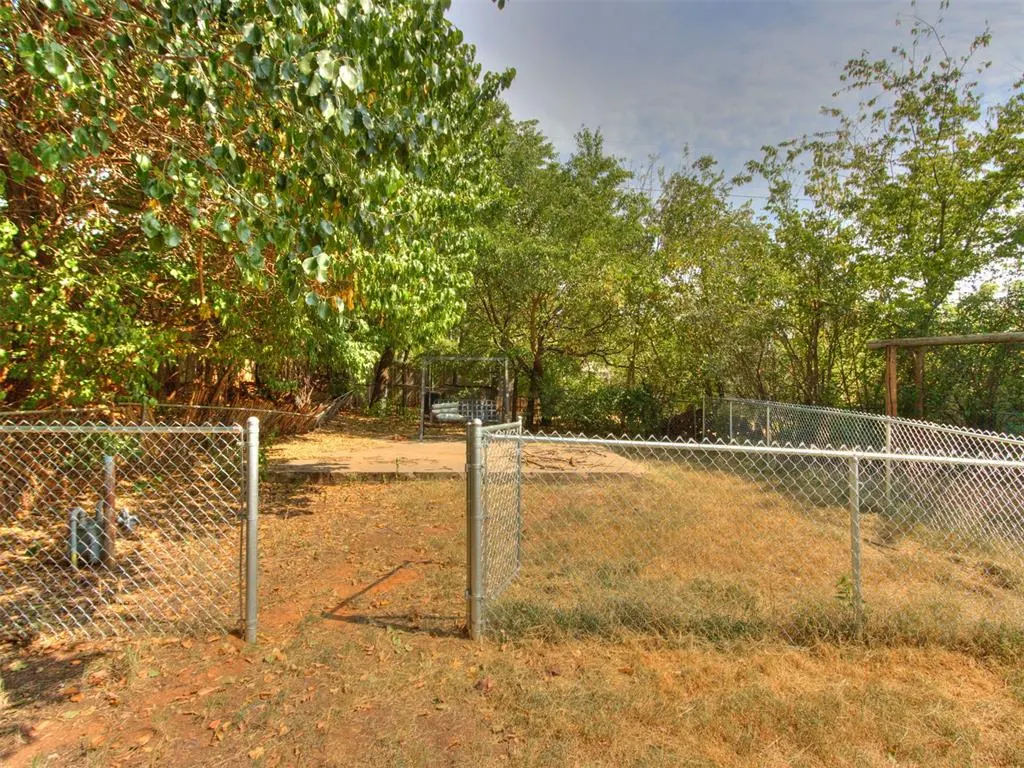 Photo 24 — 1217 Washington Street, Edmond, OK 73034
