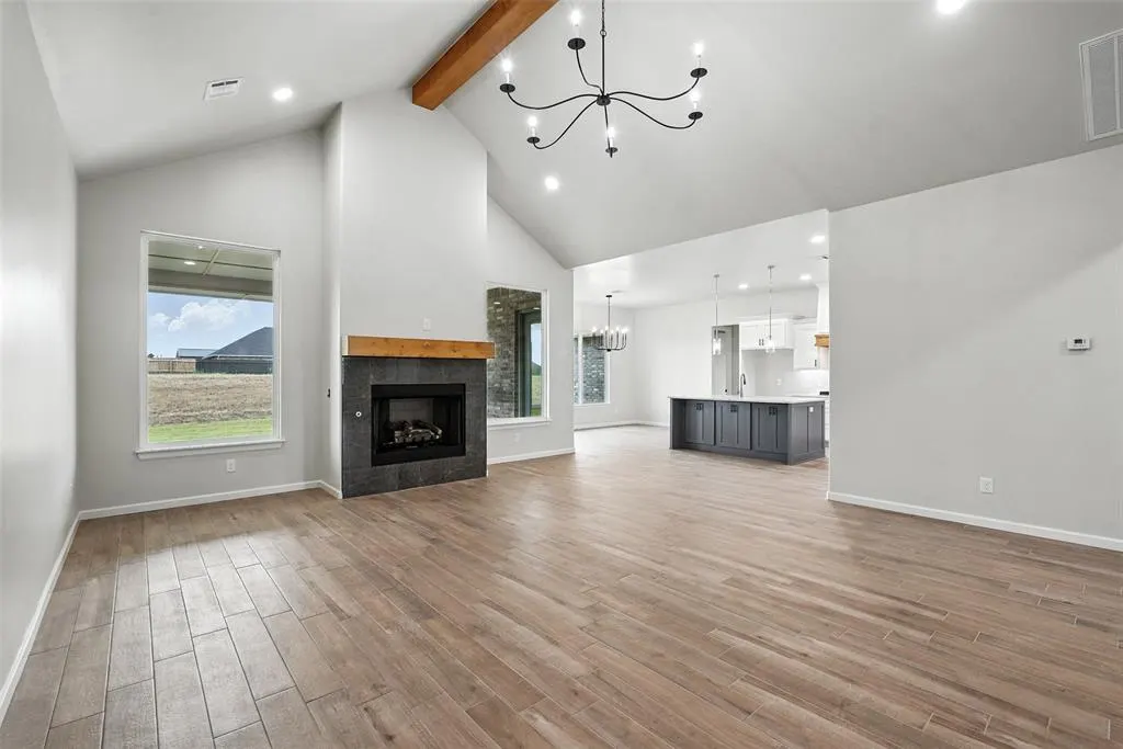 Photo 3 — 4449 Raymond Lane, Guthrie, OK 73044