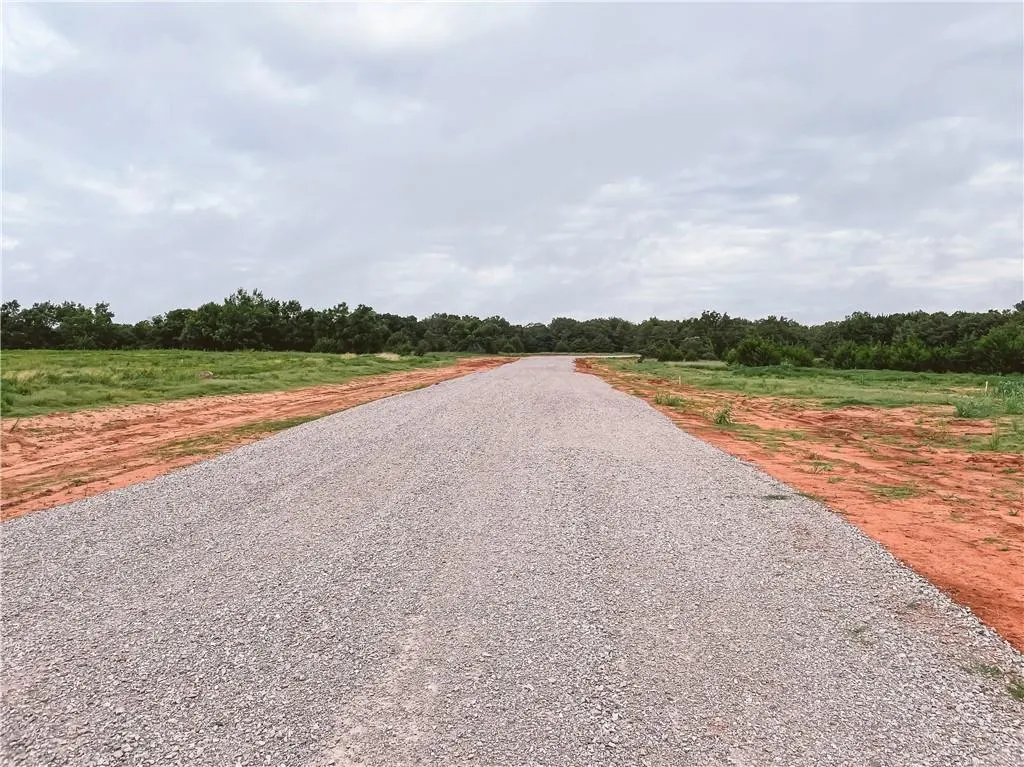 Photo 10 — Seven Oaks Road, Meeker, OK 74855