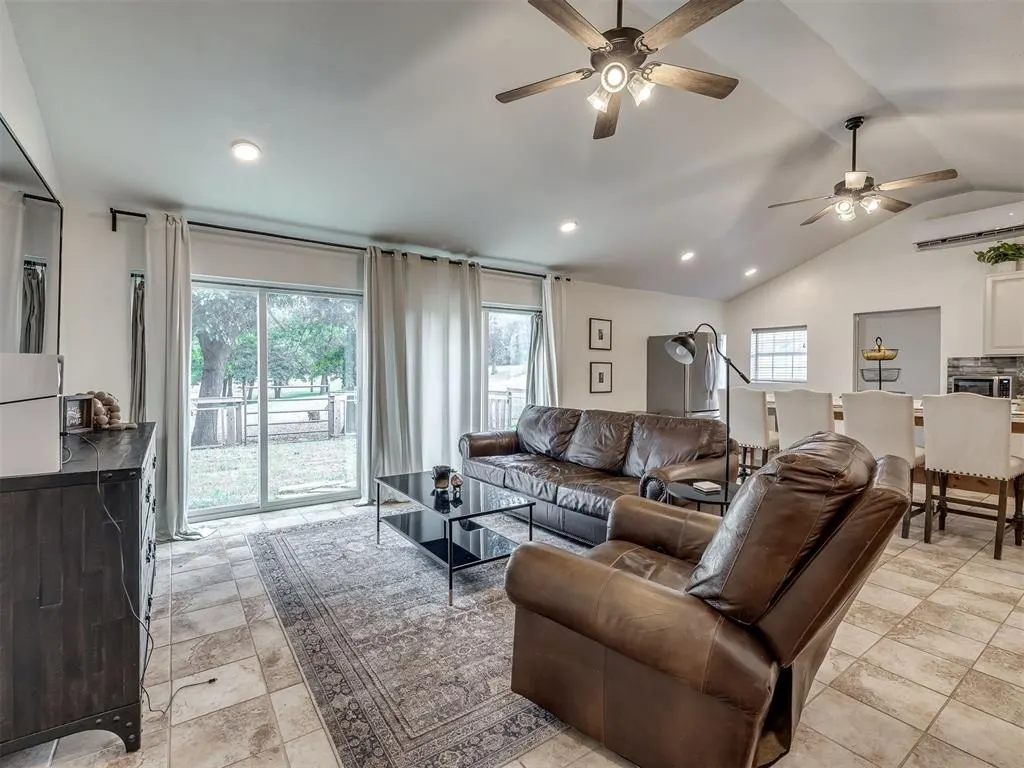 Photo 13 — 5400 S Triple X Road, Choctaw, OK 73020