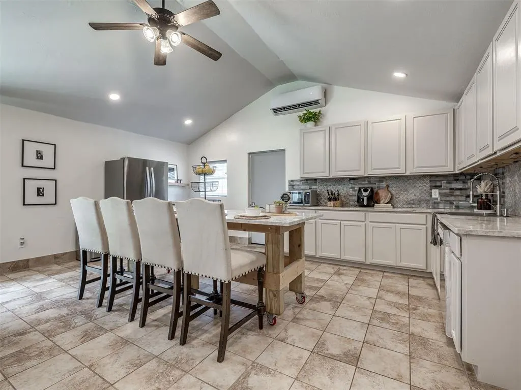 Photo 18 — 5400 S Triple X Road, Choctaw, OK 73020