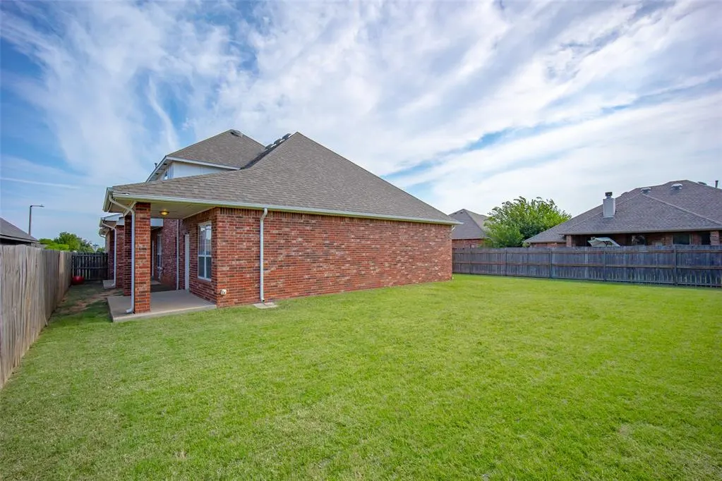 Photo 34 — 324 Shrill Street, Norman, OK 73071