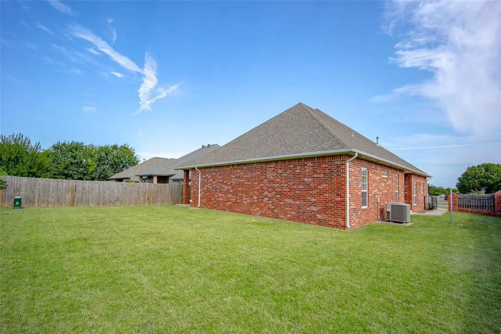 Photo 36 — 324 Shrill Street, Norman, OK 73071
