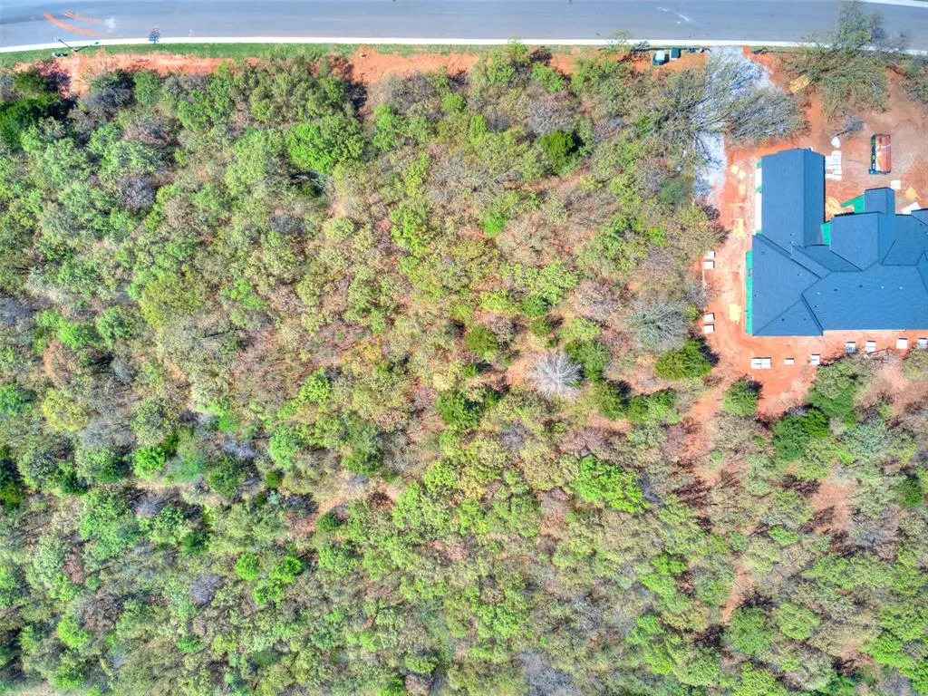 Photo 3 — 13300 Pennington Way, Oklahoma City, OK 73111