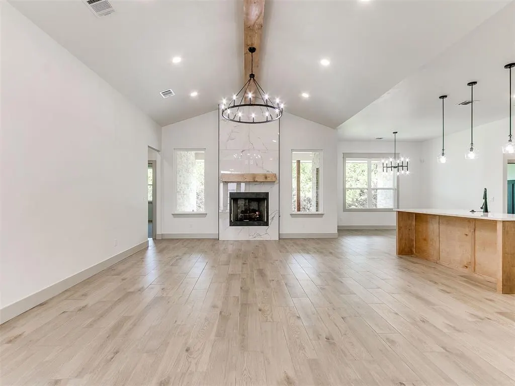 Photo 2 — 9357 Eliana Drive, Guthrie, OK 73044