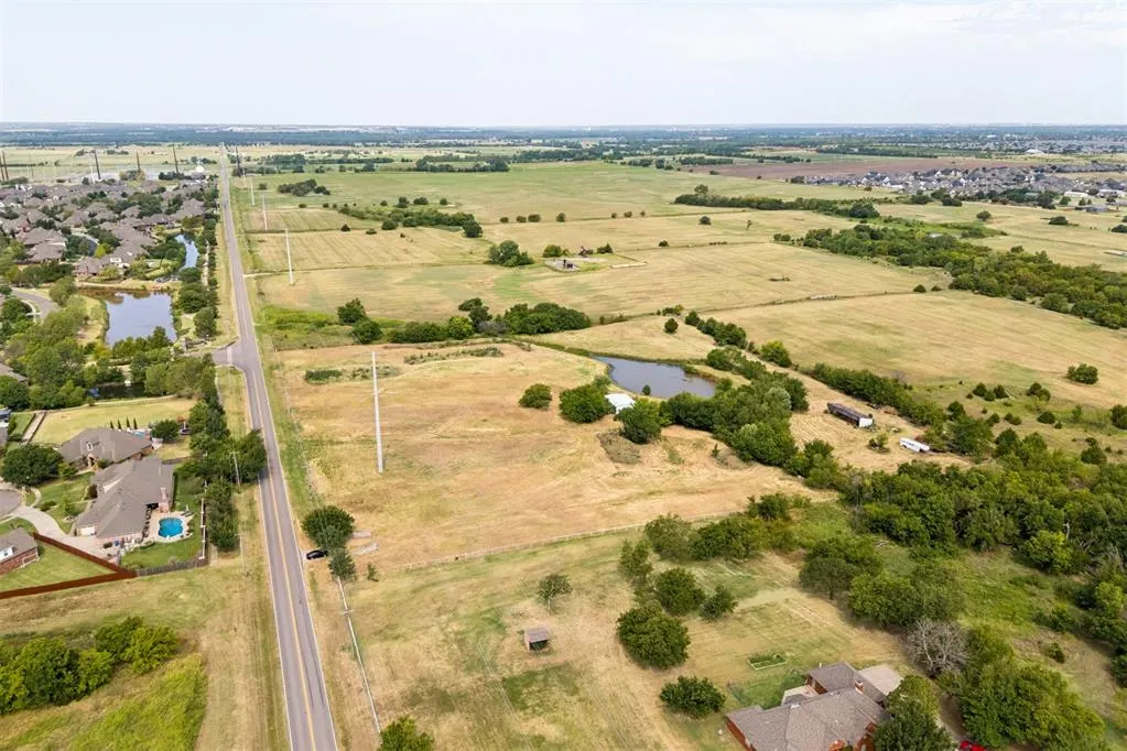 Photo 24 — 3801 W Franklin Road, Norman, OK 73072