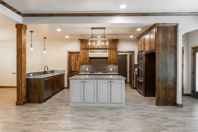 Photo 3 — 974 County Street 2984, Blanchard, OK 73010