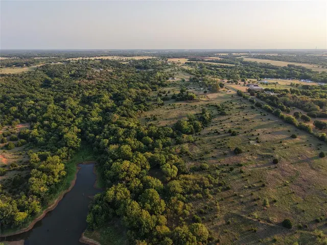 Photo 2 — Western Avenue, Purcell, OK 73080